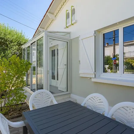 Maison Individuelle, Centre * Ρουαγιάν